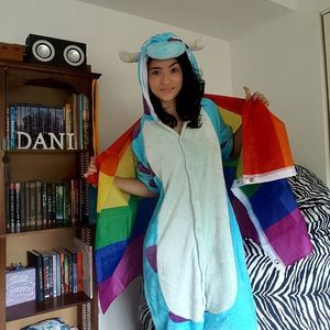 Meet your Posher, Daniela